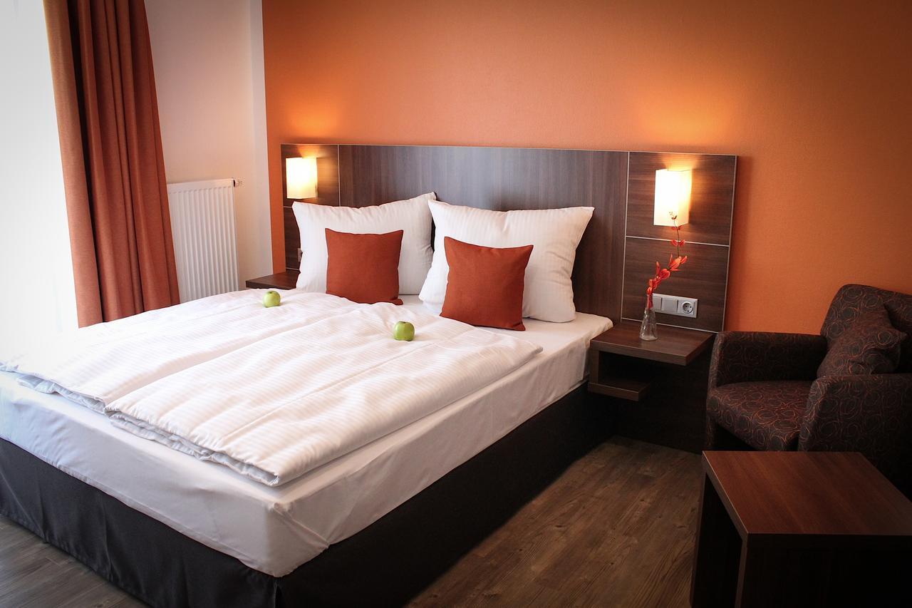Hotel Rosenhof Garni Pegnitz Extérieur photo