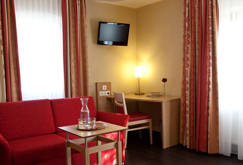 Hotel Rosenhof Garni Pegnitz Extérieur photo